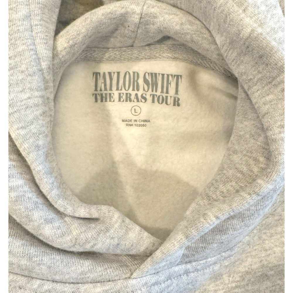 TAYLOR SWIFT THE ERAS TOUR MICROPHONE SET HOODIE … - image 4